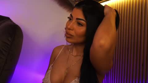 Andreea online show from 04/18/26, 08:53