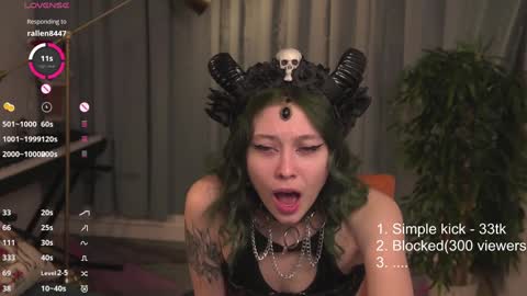 kina_ka online show from 01/01/25, 12:21