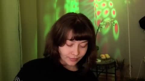 kina_ka online show from 09/22/25, 10:23