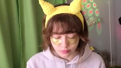 kina_ka online show from 10/05/25, 05:39