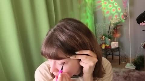 kina_ka online show from 11/18/25, 09:19