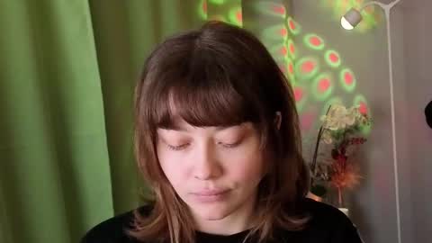 kina_ka online show from 11/30/25, 05:22