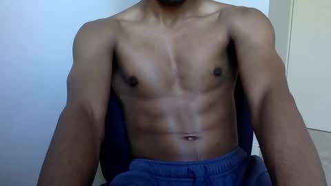 Snapshot of kinda_horny_right_now chatting on 01/13/25, 02:28 Isaac online show from 01/13/25, 02:28