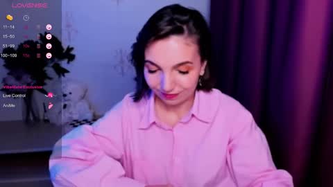 Hazel online show from 11/13/25, 12:20