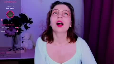 Hazel online show from 04/22/26, 09:05