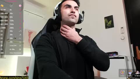 king7045 online show from 03/06/25, 12:43