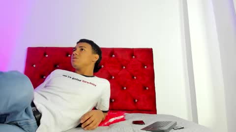 king_ares1 online show from 12/01/25, 03:17