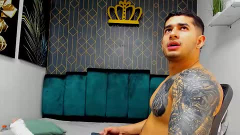 Angel Falconer online show from 09/21/25, 03:30