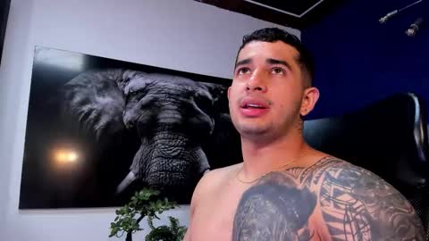 Angel Falconer online show from 01/11/26, 03:44