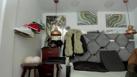 Snapshot of king_fitt_ chatting on 02/09/25, 03:23 HOT MEN BLACK online show from 02/09/25, 03:23