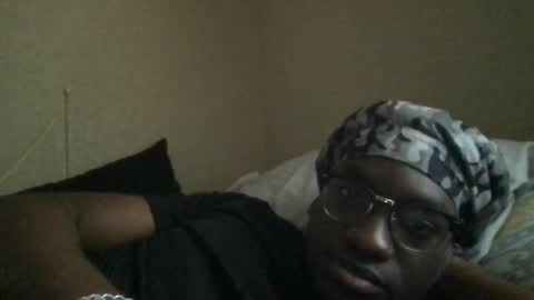 Snapshot of king_lj293 chatting on 01/01/25, 06:27 king lj online show from 01/01/25, 06:27