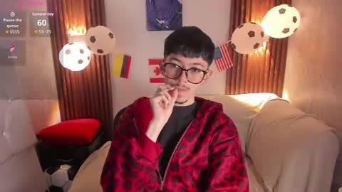 Snapshot of king_luxury1 chatting on 07/16/26, 12:22 King online show from 07/16/26, 12:22