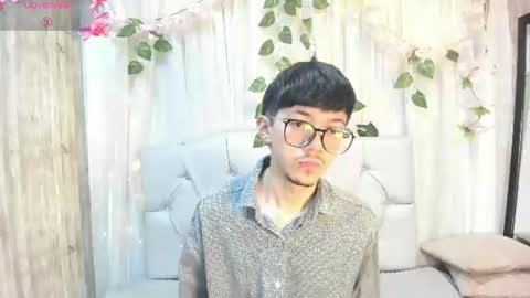 Snapshot of king_luxury1 chatting on 08/01/26, 12:15 King online show from 08/01/26, 12:15