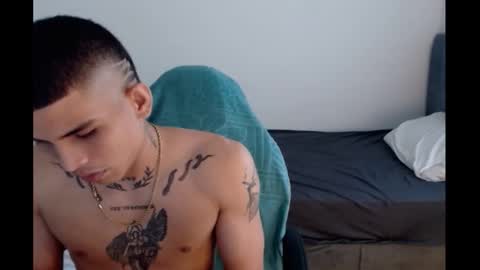 king_warlord online show from 04/10/26, 09:52