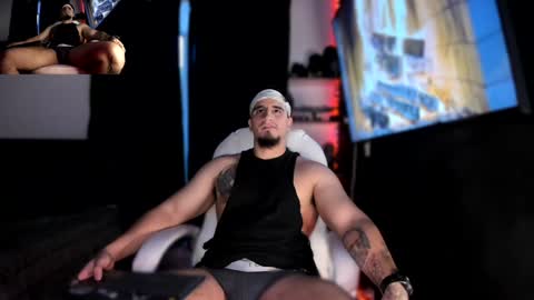 King Bear online show from 12/22/24, 01:45