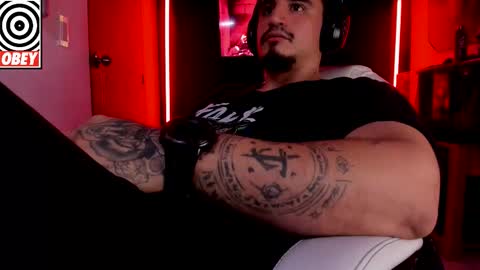 King Bear online show from 11/24/25, 04:45