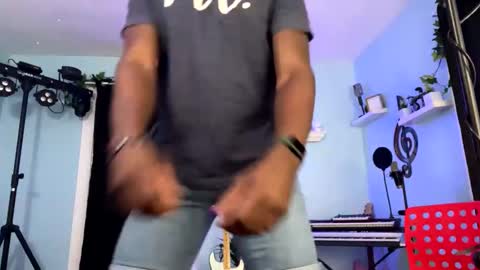 KC online show from 01/29/25, 04:58