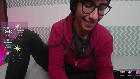 Snapshot of kingdanny_8 chatting on 10/16/25, 01:39 kingdanny_8 online show from 10/16/25, 01:39