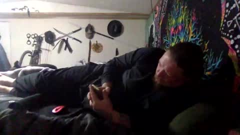 Snapshot of kingdawgg77 chatting on 02/12/25, 05:58 Jerry online show from 02/12/25, 05:58