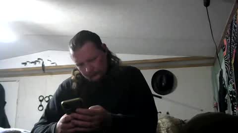 Snapshot of kingdawgg77 chatting on 03/09/25, 08:51 Jerry online show from 03/09/25, 08:51