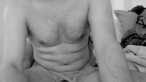 Snapshot of kingindisguise69 chatting on 02/15/25, 10:21 kingindisguise69 online show from 02/15/25, 10:21