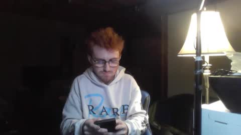 Snapshot of kingoffootfetish chatting on 01/15/25, 04:57 Master King Tommy online show from 01/15/25, 04:57