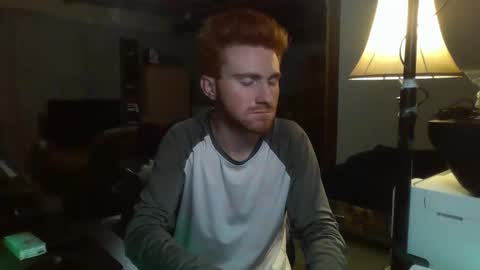 Snapshot of kingoffootfetish chatting on 01/17/25, 07:19 Master King Tommy online show from 01/17/25, 07:19