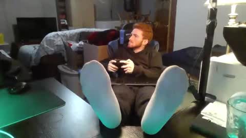 Snapshot of kingoffootfetish chatting on 01/23/25, 06:39 Master King Tommy online show from 01/23/25, 06:39