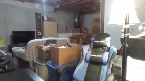 Snapshot of kingoffootfetish chatting on 01/25/25, 05:40 Master King Tommy online show from 01/25/25, 05:40