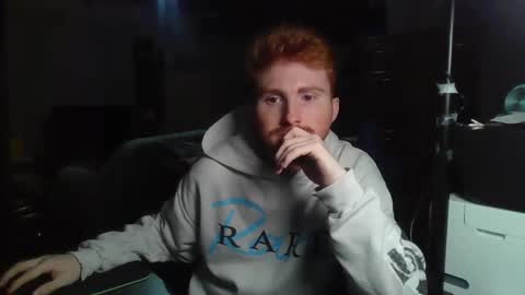 Snapshot of kingoffootfetish chatting on 02/18/25, 07:54 Master King Tommy online show from 02/18/25, 07:54