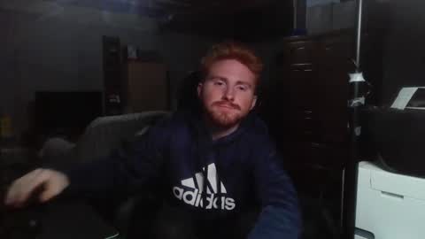 Snapshot of kingoffootfetish chatting on 02/27/25, 03:58 Master King Tommy online show from 02/27/25, 03:58