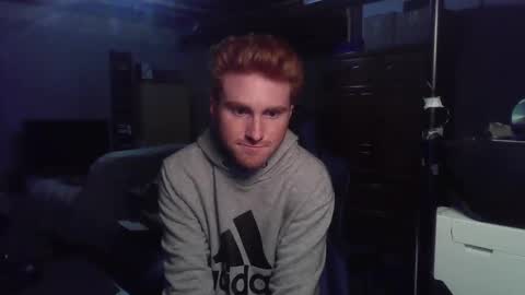 Snapshot of kingoffootfetish chatting on 03/07/25, 06:13 Master King Tommy online show from 03/07/25, 06:13