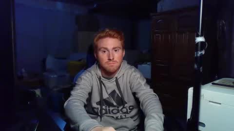 Snapshot of kingoffootfetish chatting on 10/18/25, 08:26 Master King Tommy online show from 10/18/25, 08:26