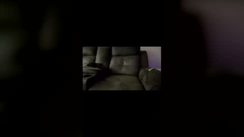 kingofkingz74 online show from 11/30/25, 06:56