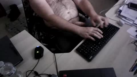 Snapshot of kingrioghan chatting on 05/19/26, 12:33 kingrioghan online show from 05/19/26, 12:33