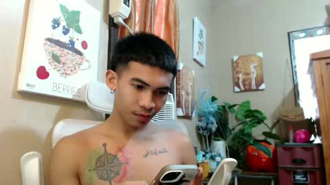 Snapshot of kingscock18 chatting on 09/25/25, 02:04 ALVIN online show from 09/25/25, 02:04