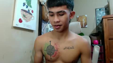 Snapshot of kingscock18 chatting on 11/06/25, 04:30 ALVIN online show from 11/06/25, 04:30