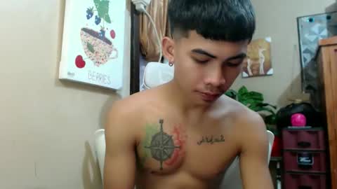 Snapshot of kingscock18 chatting on 11/14/25, 03:00 ALVIN online show from 11/14/25, 03:00