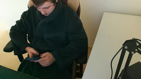 Snapshot of kingsnake1504 chatting on 03/25/26, 09:26 kingsnake1504 online show from 03/25/26, 09:26