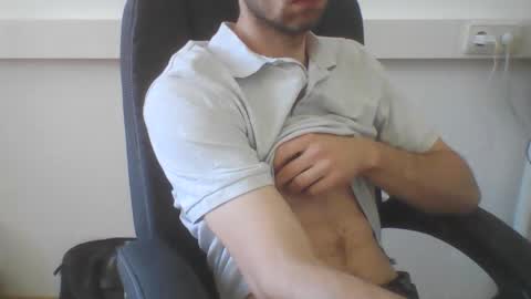 Max online show from 04/27/26, 12:36