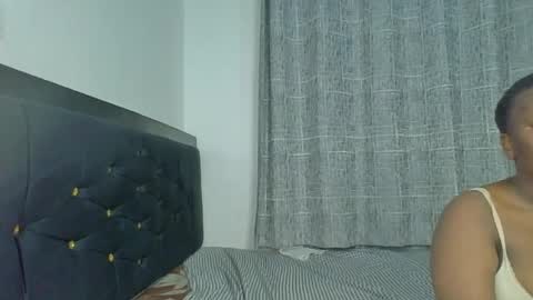 Snapshot of kinky_leila chatting on 07/20/26, 10:45 kinky_leila online show from 07/20/26, 10:45