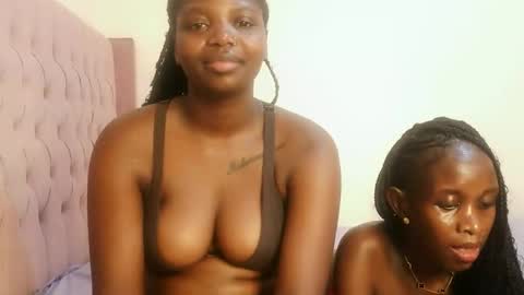 Lola online show from 02/23/26, 12:13