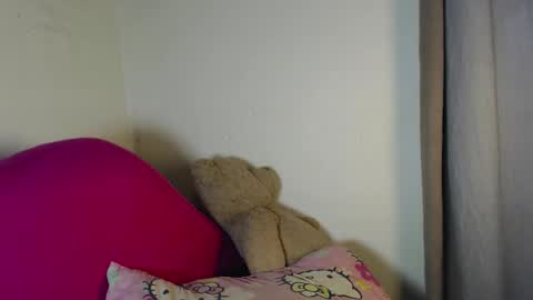 Snapshot of kinky_me1 chatting on 02/27/26, 09:42 princess online show from 02/27/26, 09:42