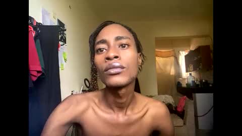 kinkybby_ online show from 10/15/25, 11:21