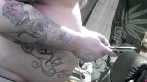 Snapshot of kinkybiguy14 chatting on 01/16/26, 11:31 Kinky Cassie online show from 01/16/26, 11:31