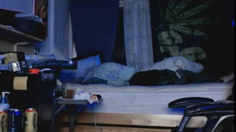 Snapshot of kinkybiguy14 chatting on 02/21/26, 08:59 Kinky Cassie online show from 02/21/26, 08:59