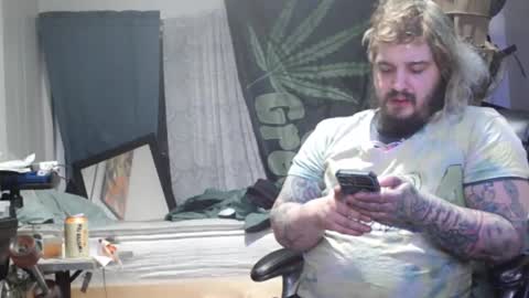 Snapshot of kinkybiguy14 chatting on 03/01/26, 09:00 Kinky Cassie online show from 03/01/26, 09:00