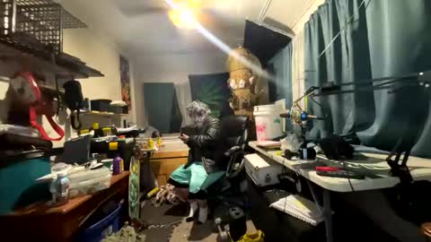 Snapshot of kinkybiguy14 chatting on 03/03/26, 07:03 Kinky Cassie online show from 03/03/26, 07:03