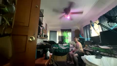 Snapshot of kinkybiguy14 chatting on 07/26/26, 12:01 Kinky Cassie online show from 07/26/26, 12:01