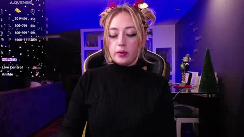  Sara  online show from 12/30/24, 05:04